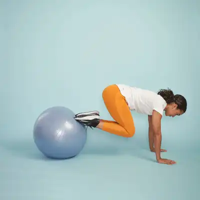 حرکت پلانک روی توپ سوئیسی