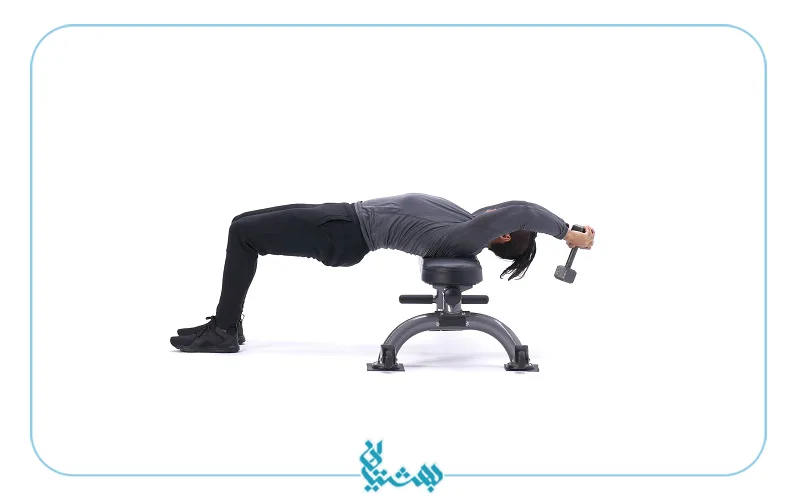 پلاور دمبل- پشت سر قرار گرفتن دمبل